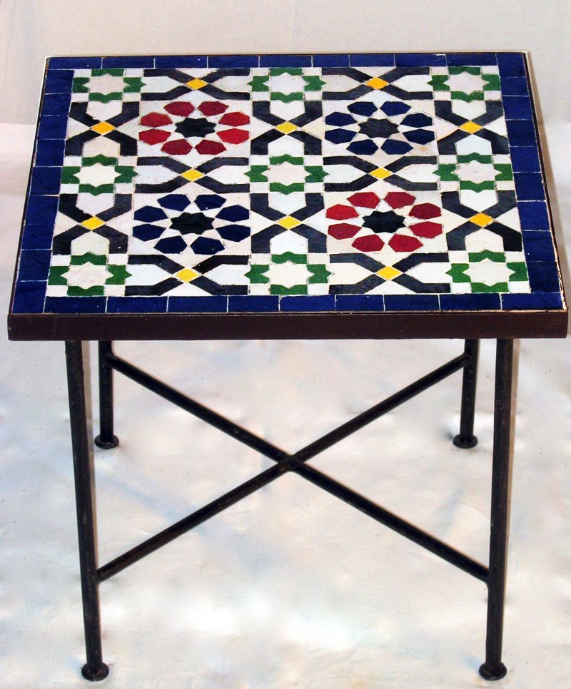 Table carrée en Zellige / Motif Anjuna