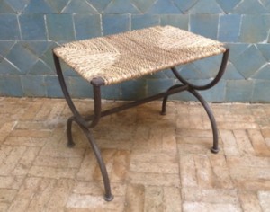 TABOURET DOUM 38x28cm 65€